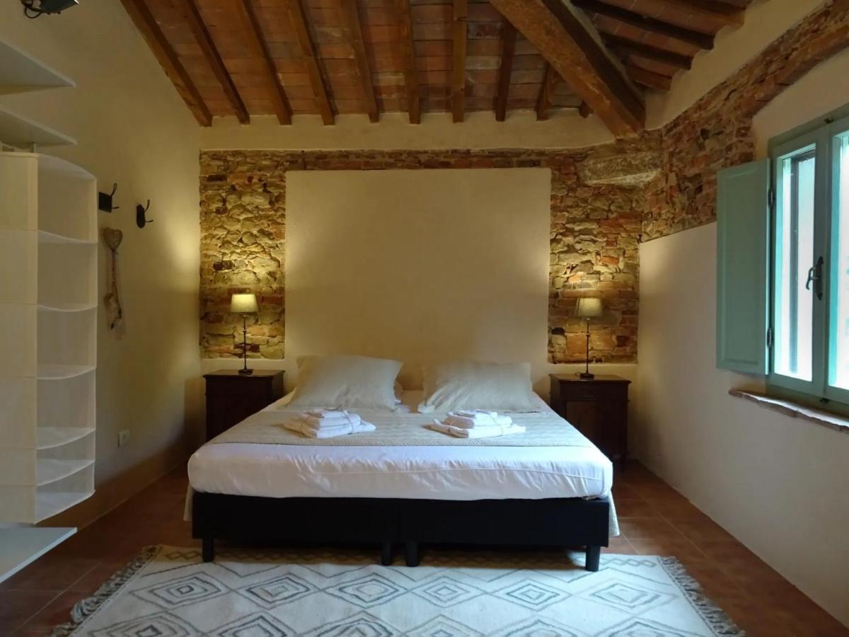 Agriturismo Anna-Rosa Legoli Eksteriør billede
