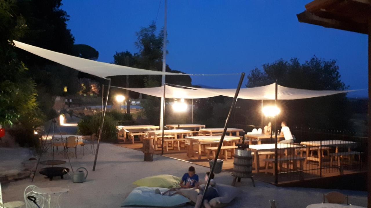 Agriturismo Anna-Rosa Legoli Eksteriør billede